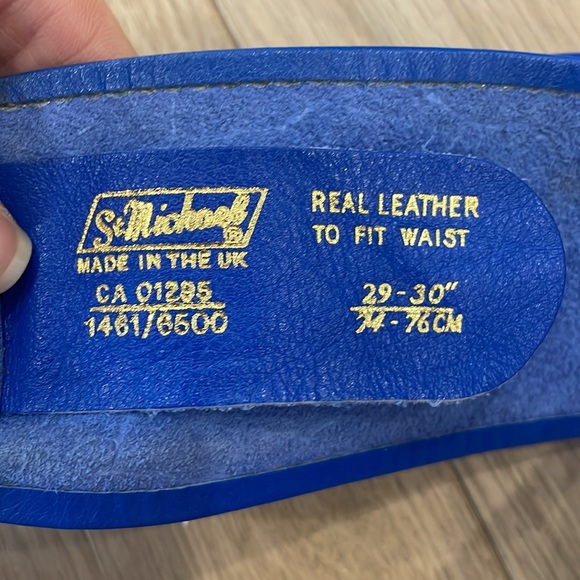 Circa 1980s blue leather/suede belt - Picture 4 of 5